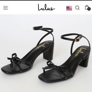 NWOT ‼️ Rezzy Black Bow Ankle Strap High Heel Sandals